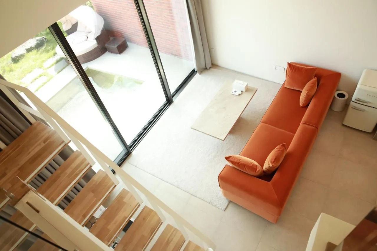 Ohyeongjae Private Pool Villa Jeju 0*,  South Korea