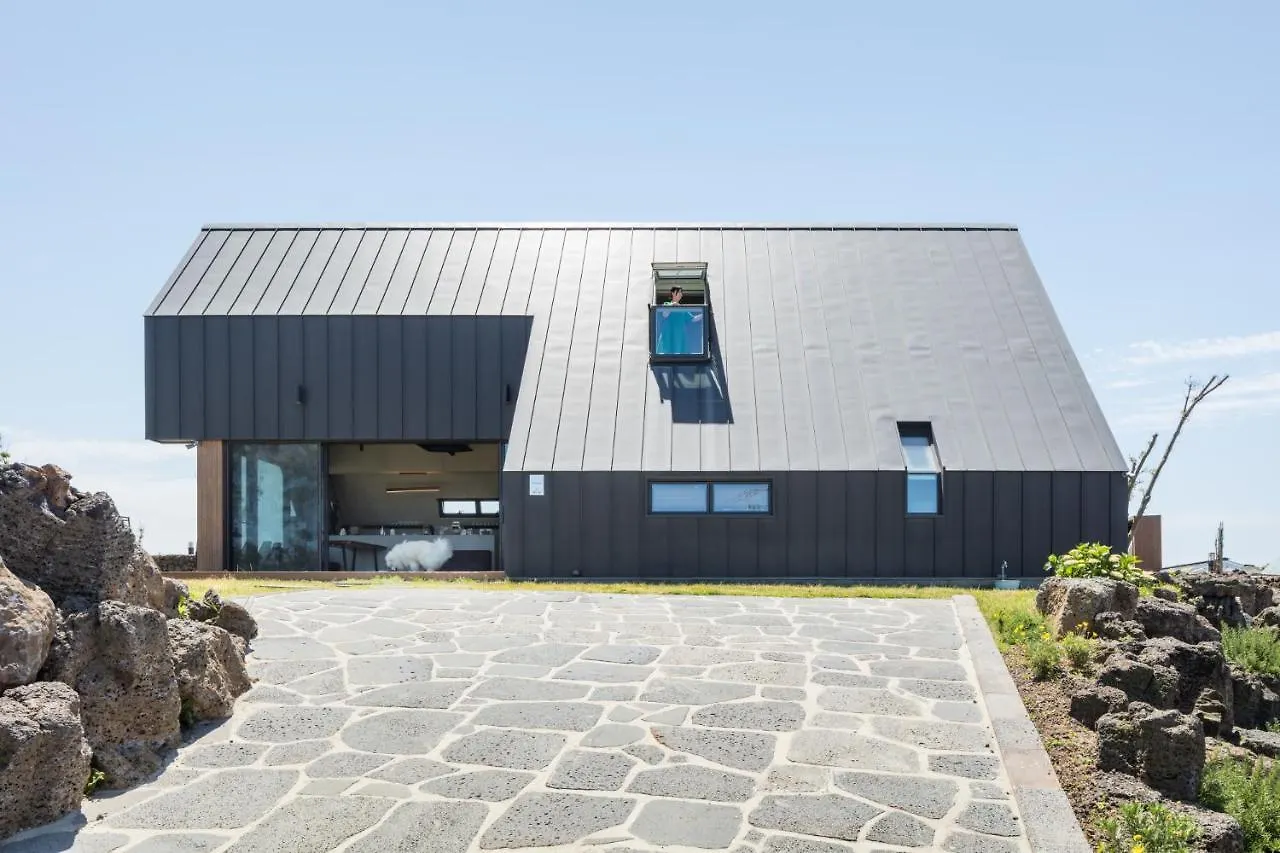 Ohyeongjae Private Pool Villa Jeju 0*,  South Korea