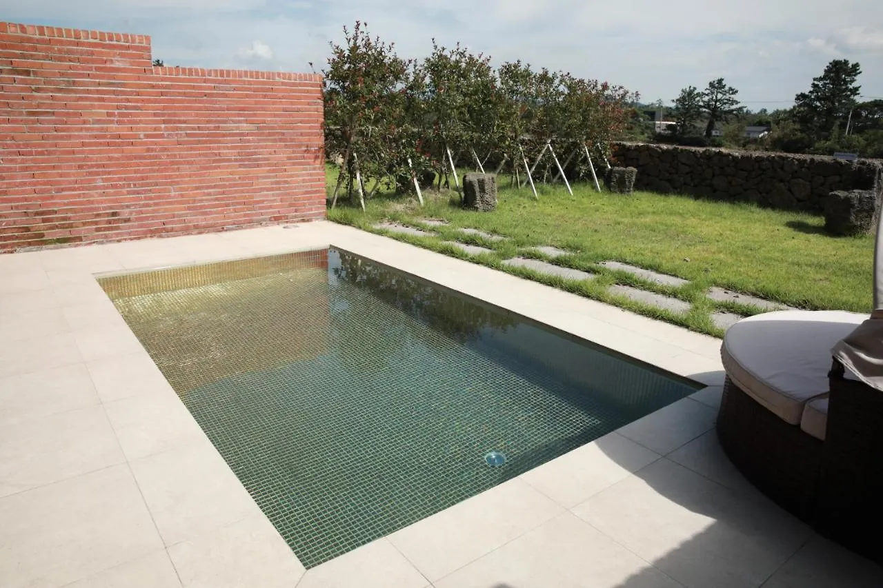 Landsted Ohyeongjae Private Pool Villa Jeju