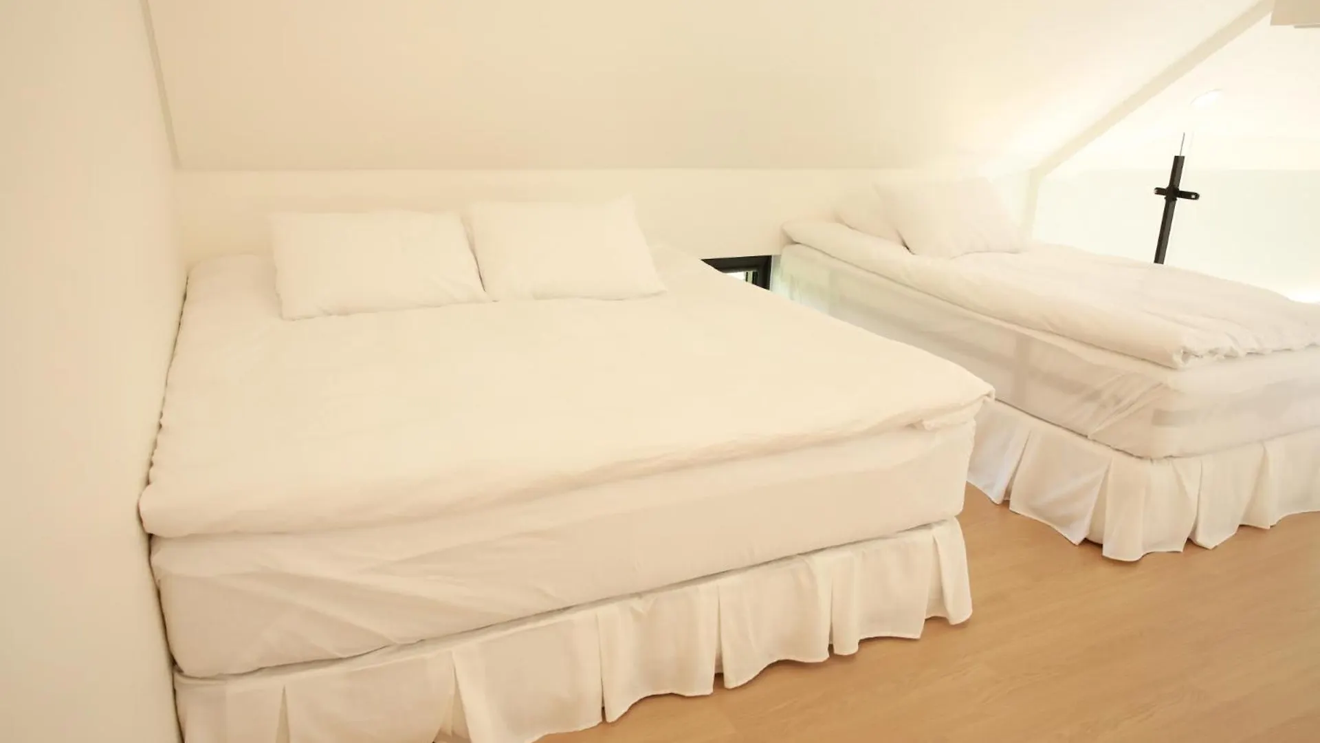 Ohyeongjae Private Pool Villa Jeju Landsted